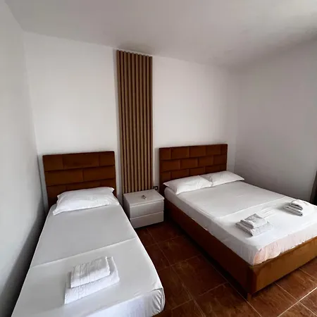 Hotel Vacanza *