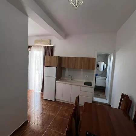 Vushtria 02 Lägenhet *